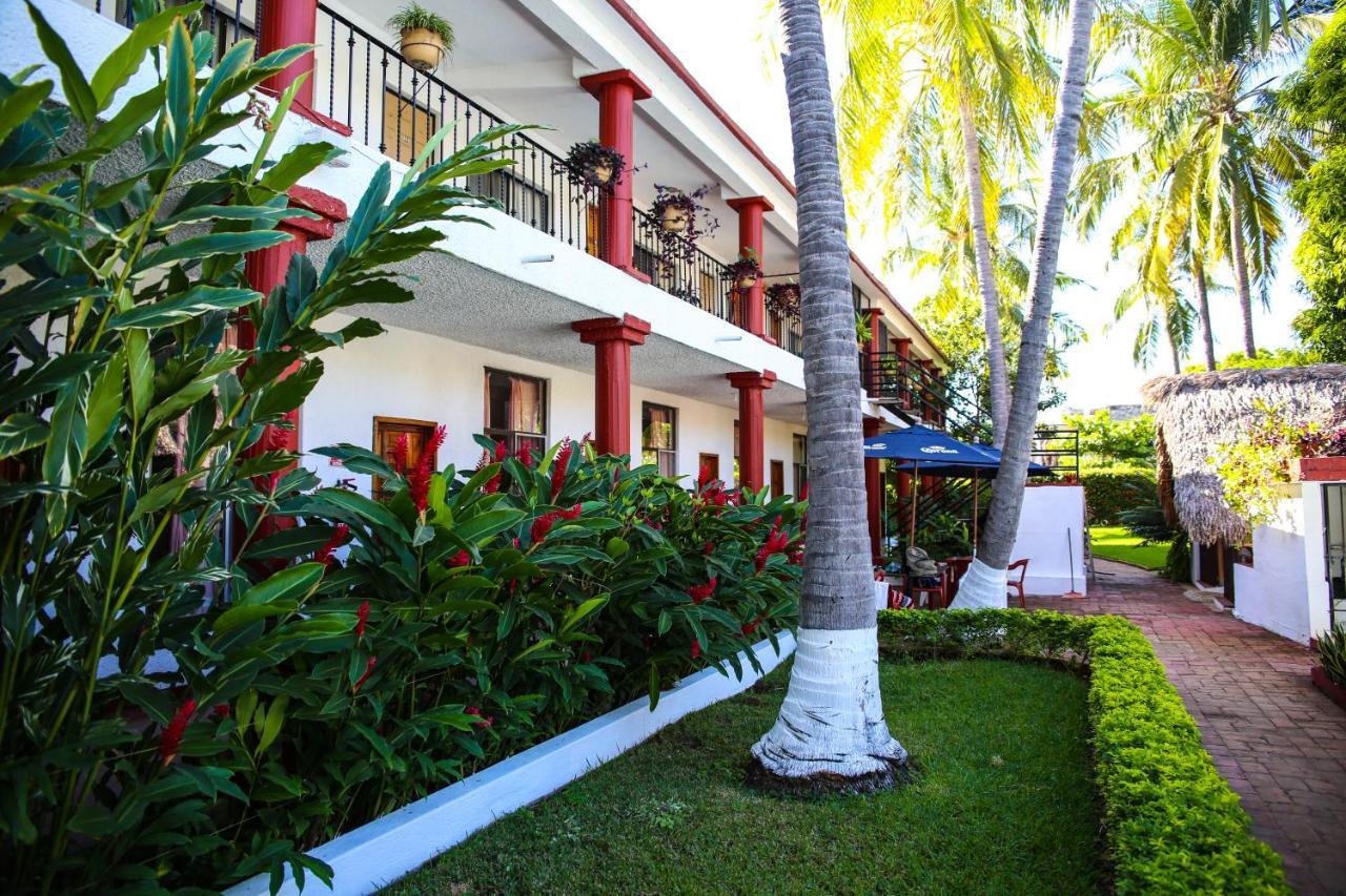 Hotel Albatros Puerto Escondido  Exterior photo